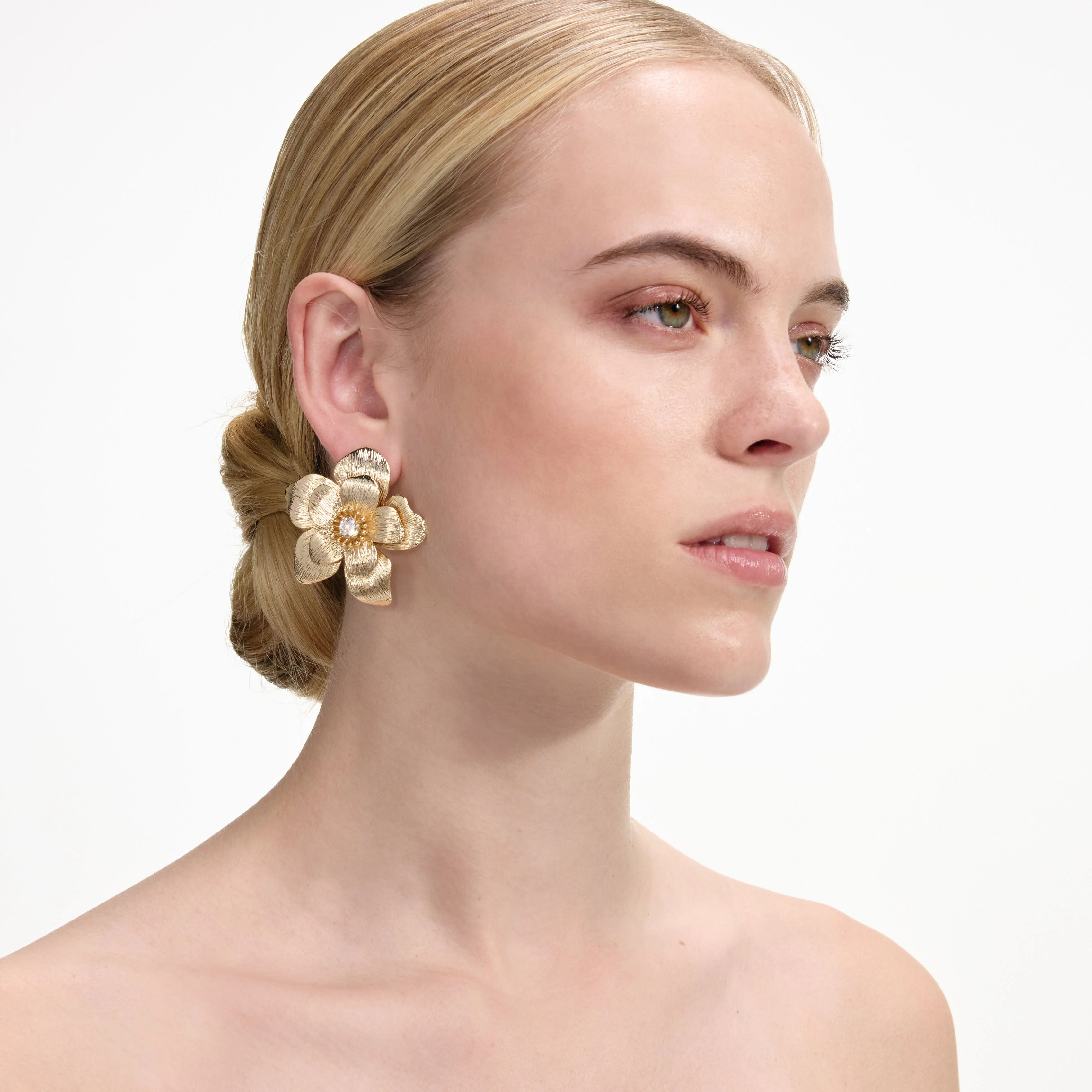 Gold Flower Earrings - Image 4