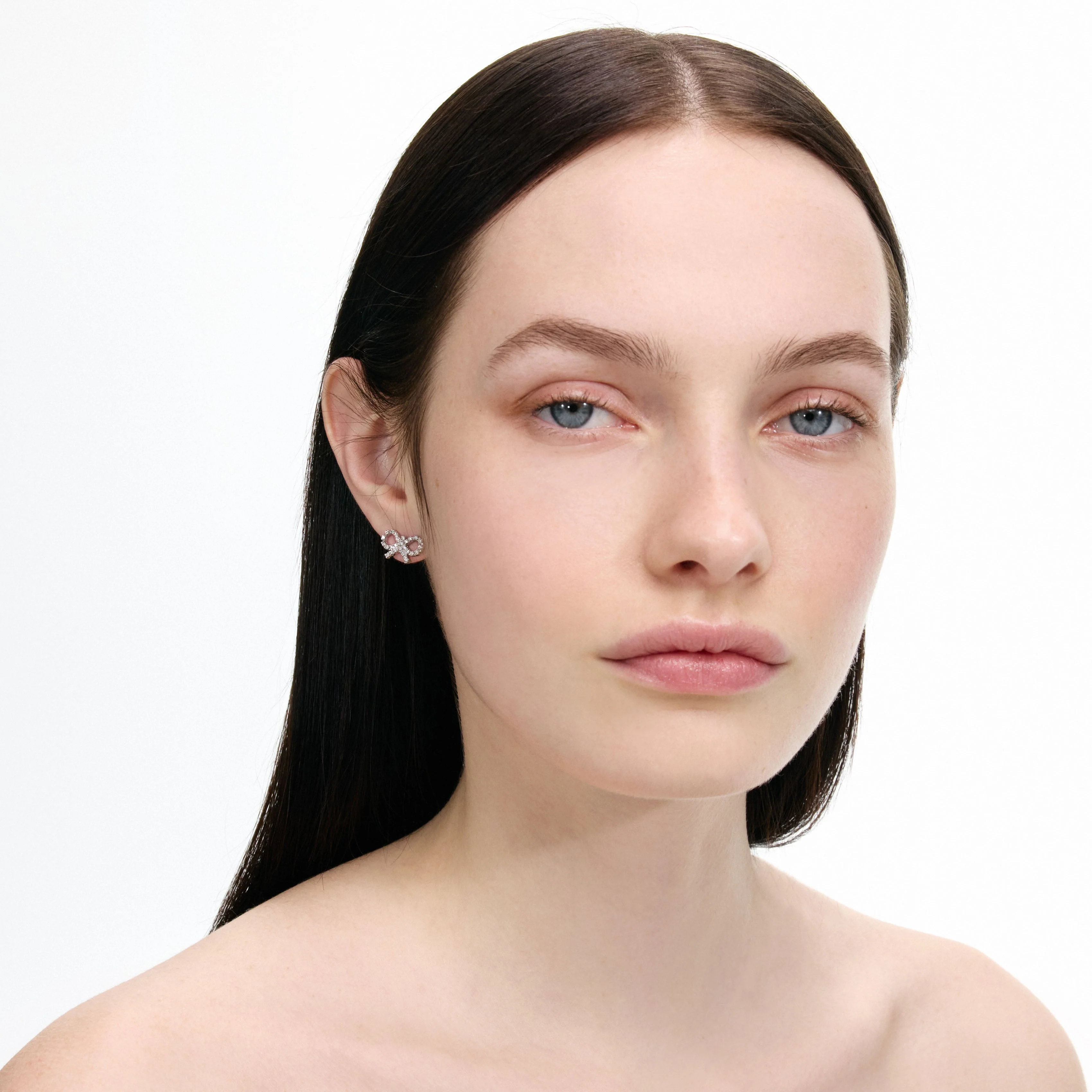 Micro Bow Earrings - Image 4
