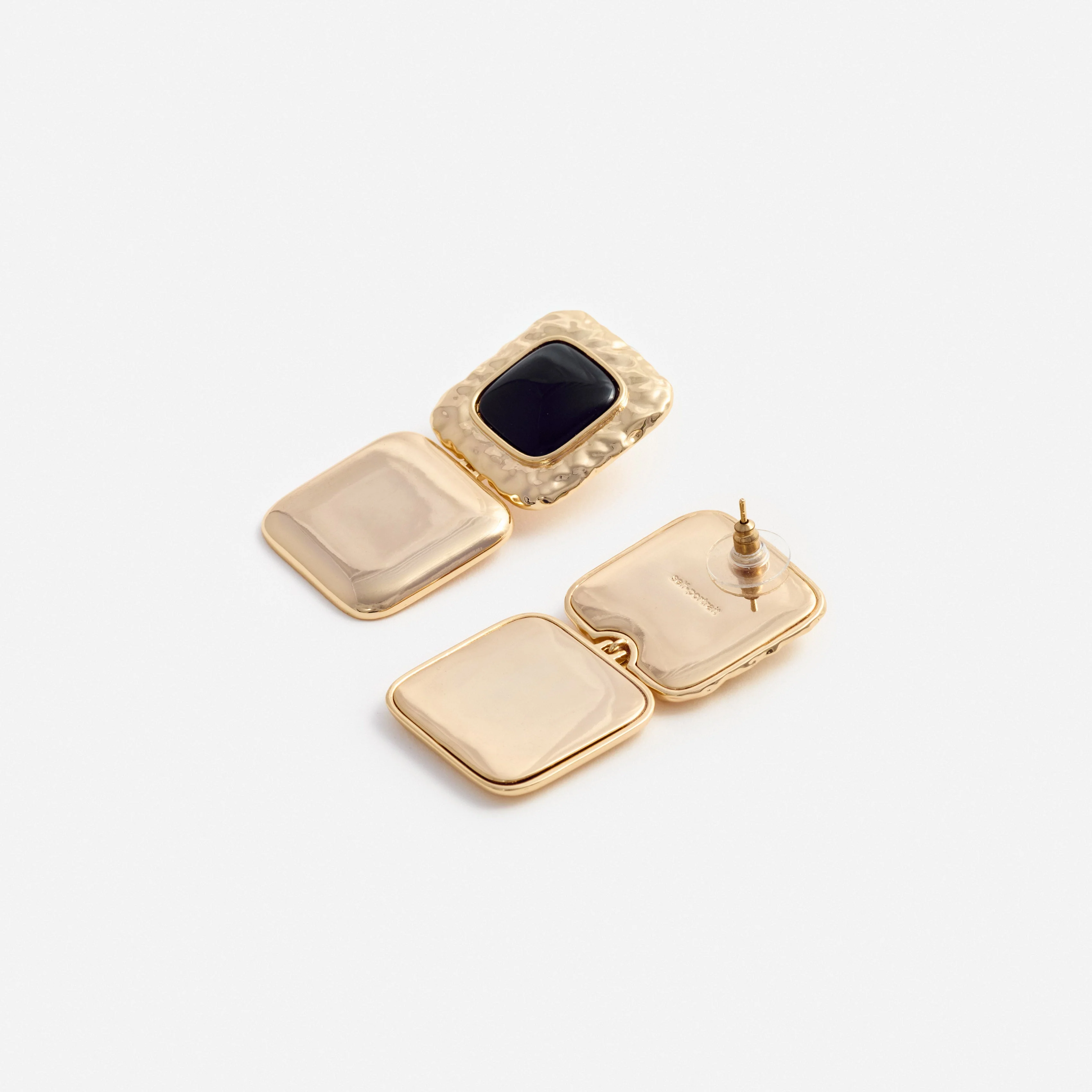 Mottled Gold Black Tiered Earrings - Image 3