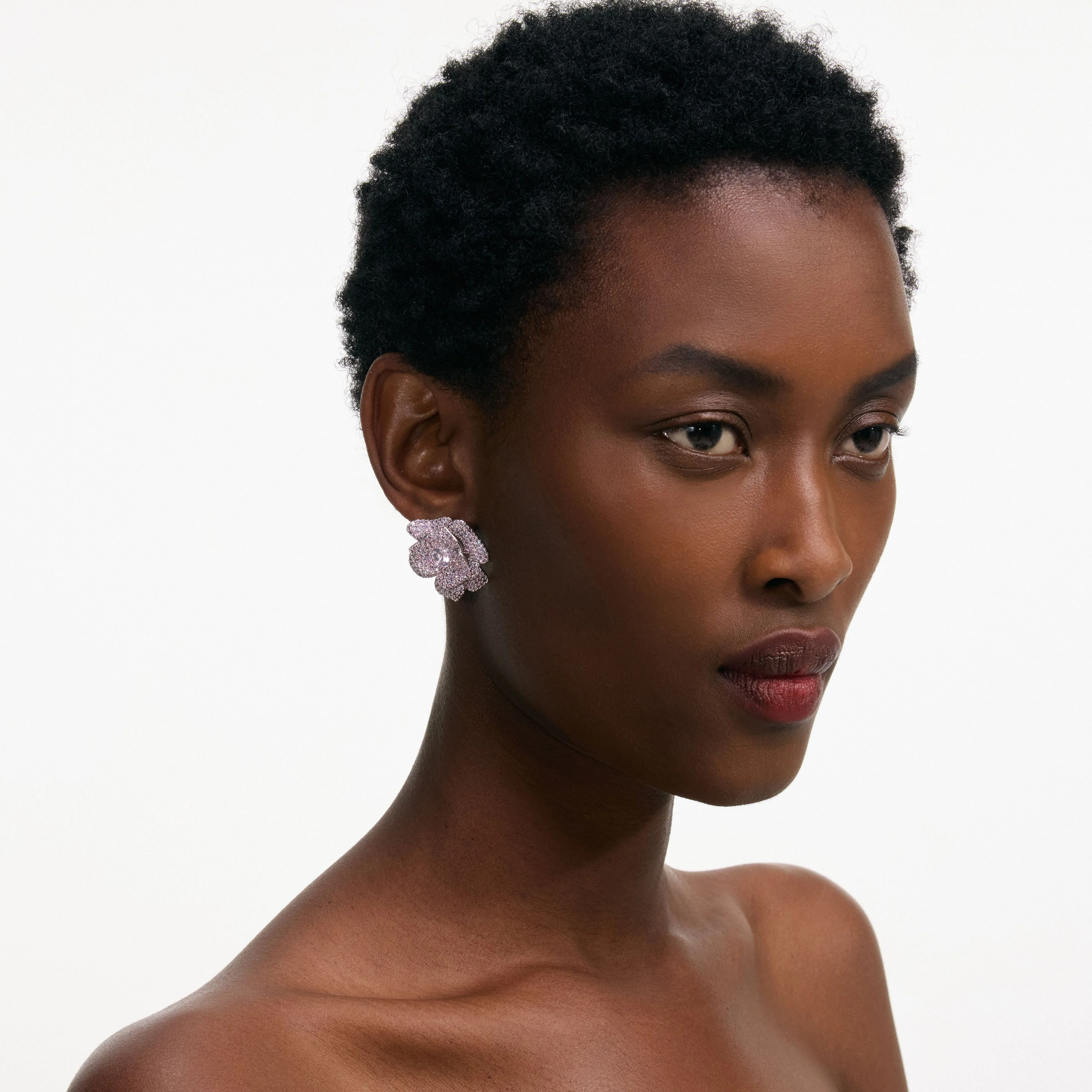 Pink Crystal Flower Earrings - Image 4