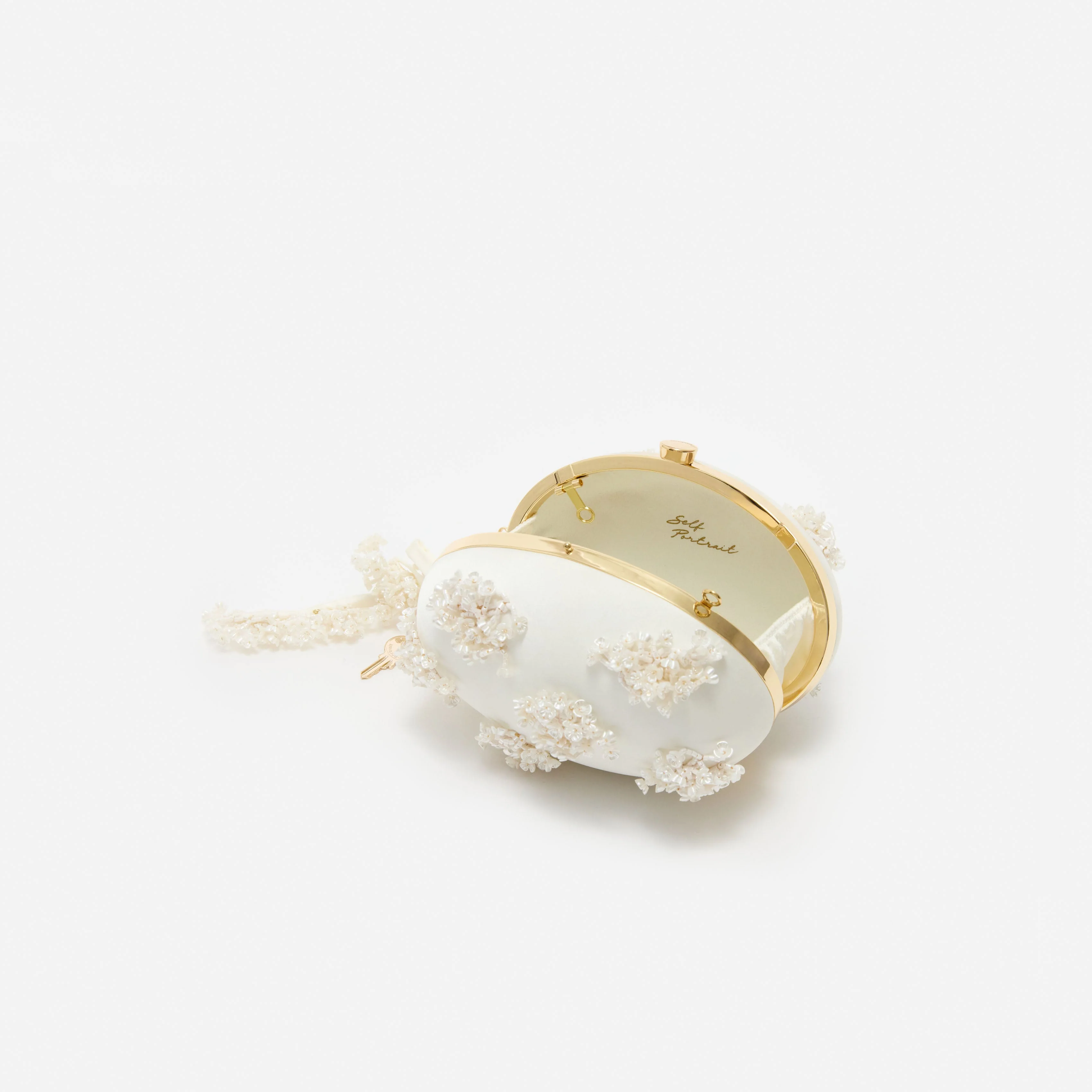 Cream Satin Floral Beaded Oval Clutch - Image 5