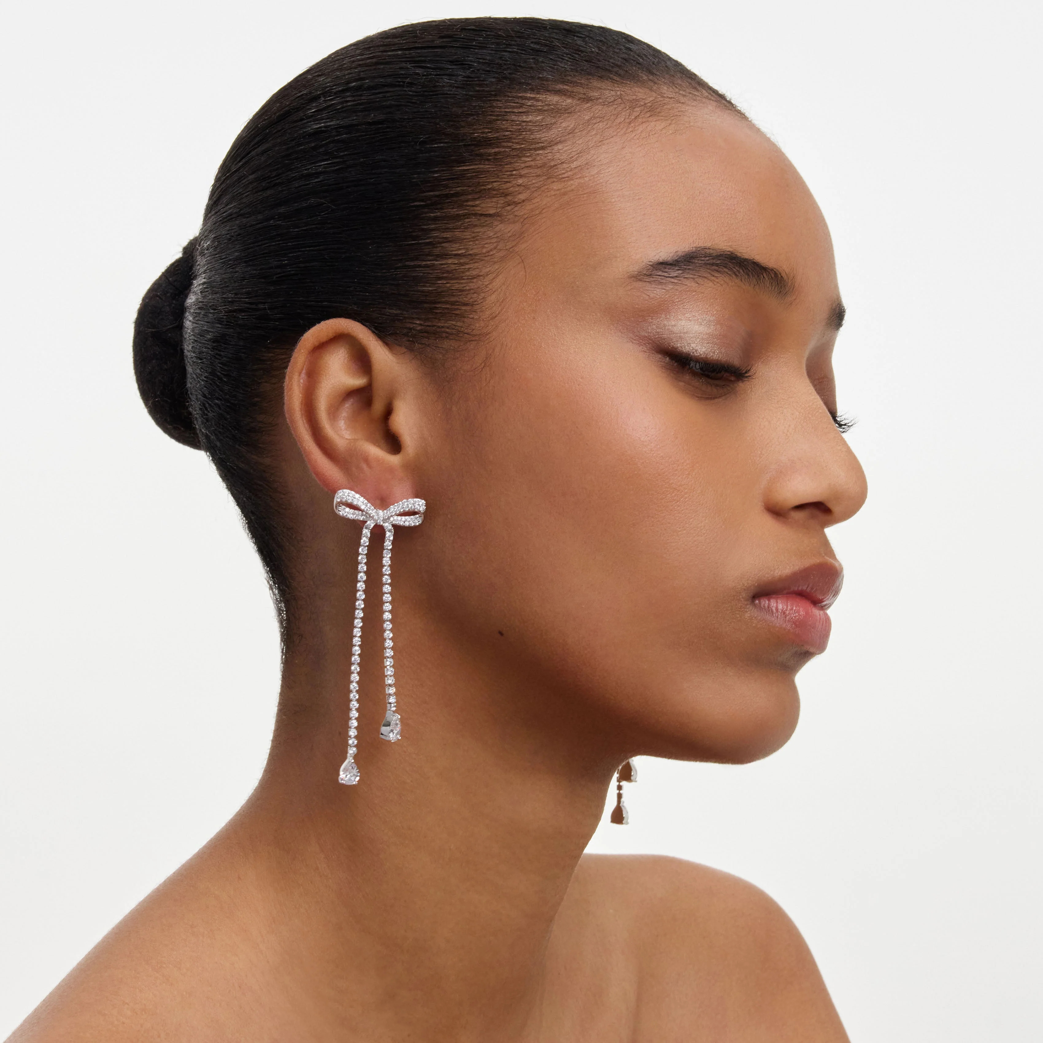 Crystal Bow Dangle Earring - Image 2