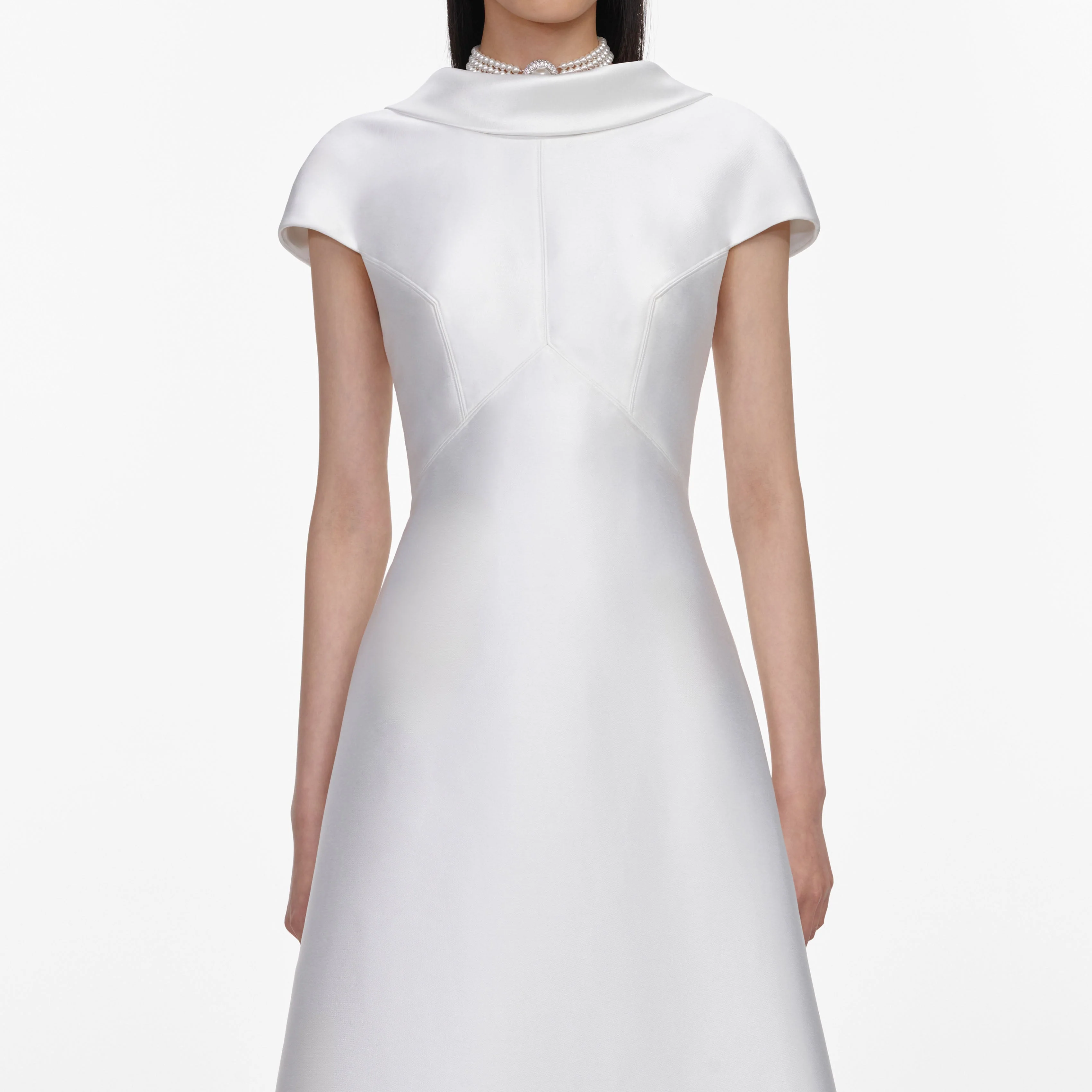 White Taffeta Collared Maxi Dress - Image 4
