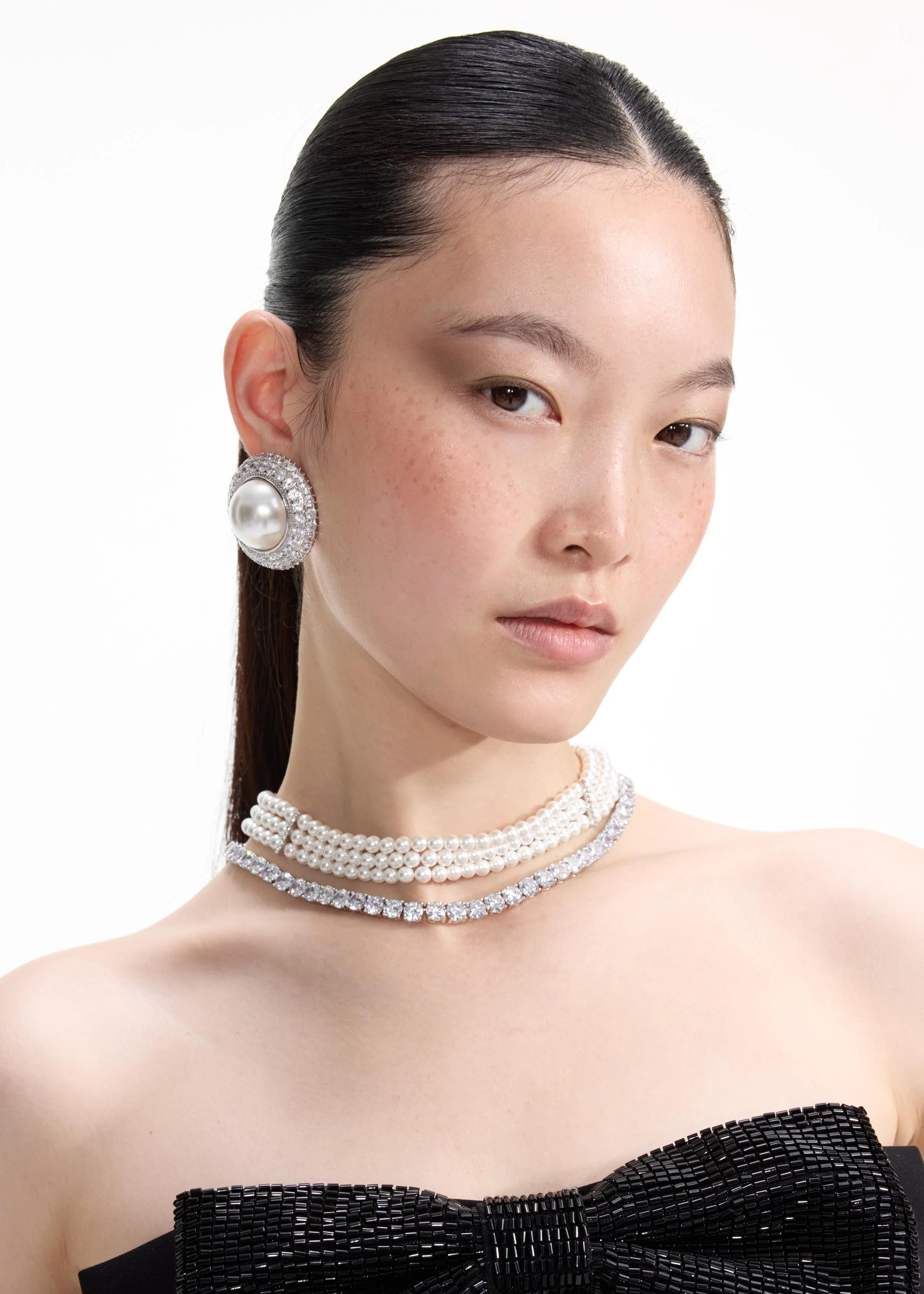 Crystal Pearl Earrings - Image 5