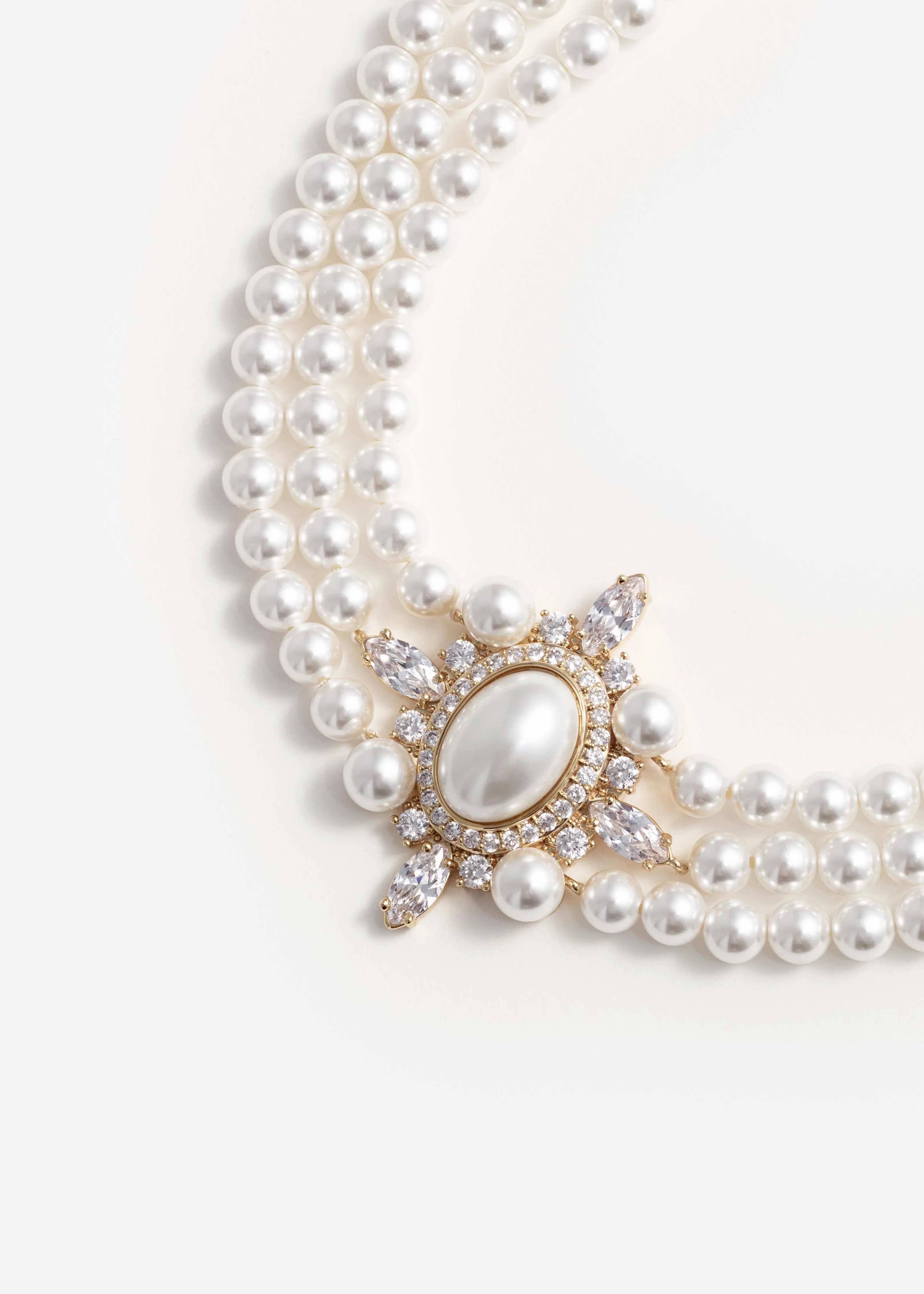 Gold Pearl Choker - Image 3
