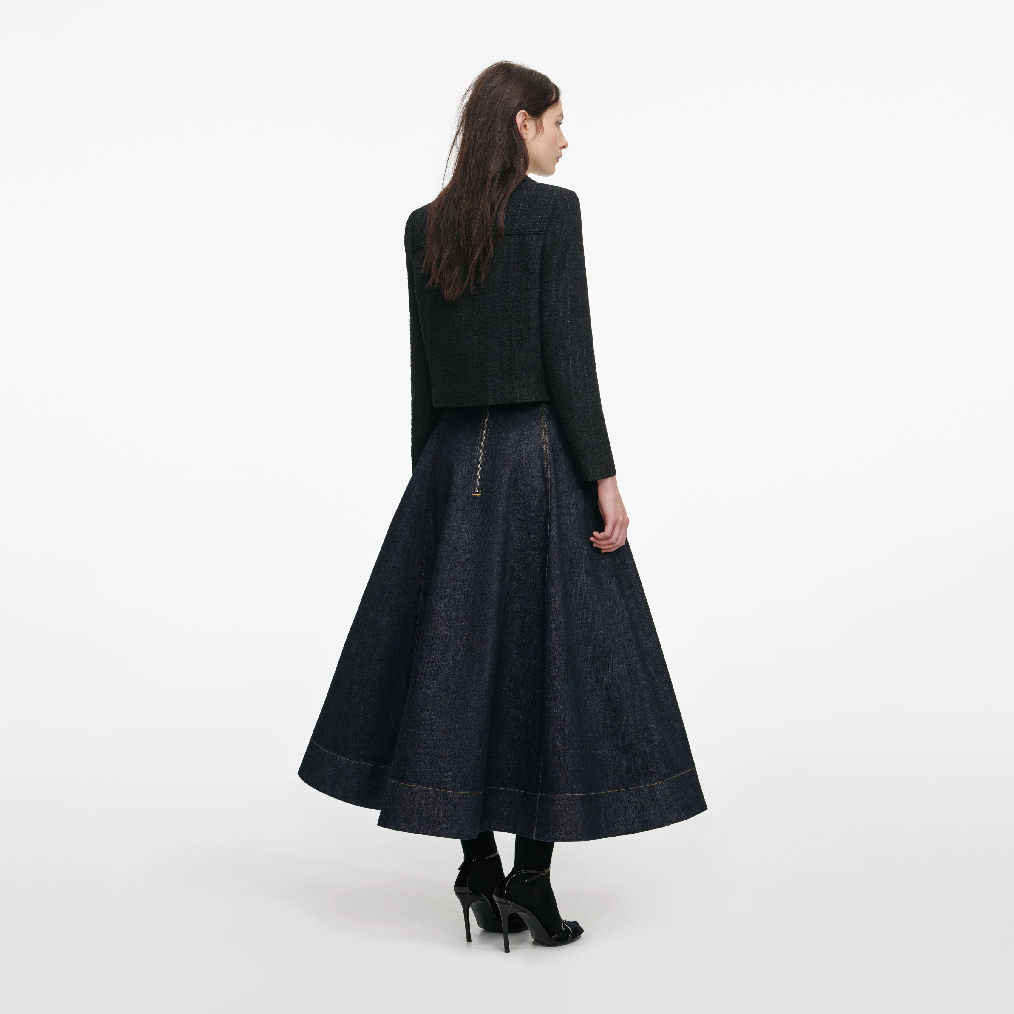 Black Boucle Cropped Jacket - Image 3