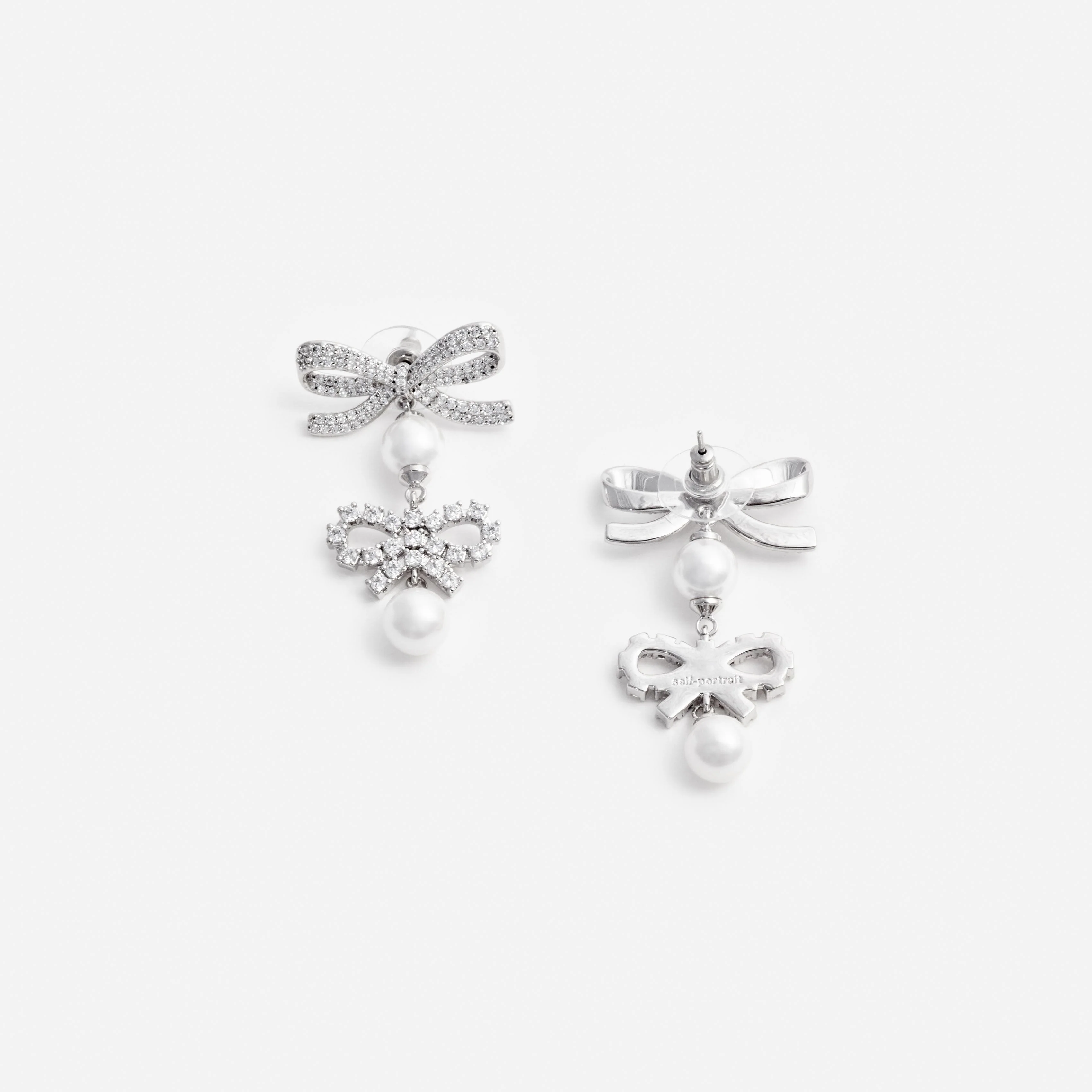 Double Bow Pearl Earrings - Image 3
