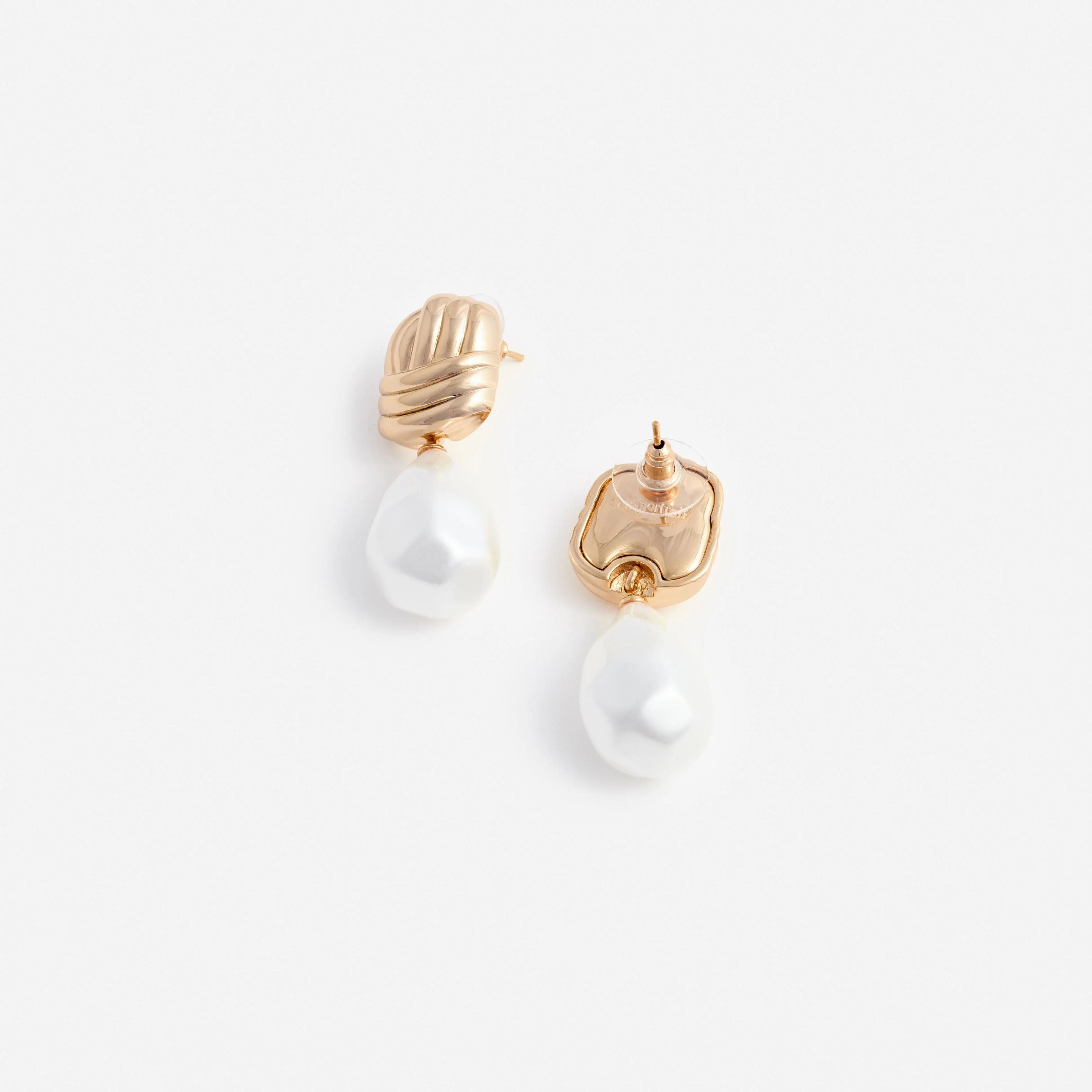Gold Knot Pearl Earrings - Image 3