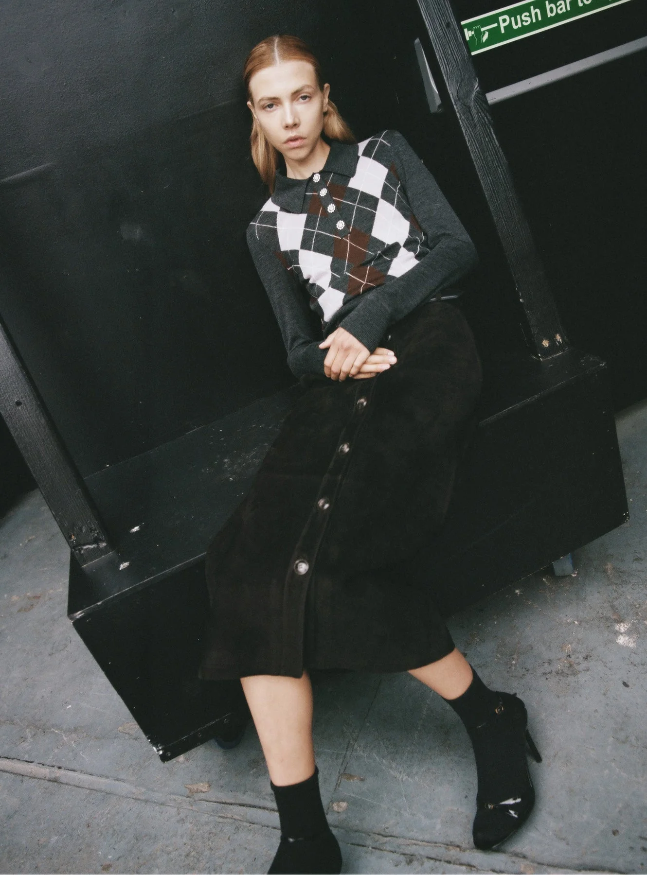 Grey Argyle Lightweight Jumper - Image 6