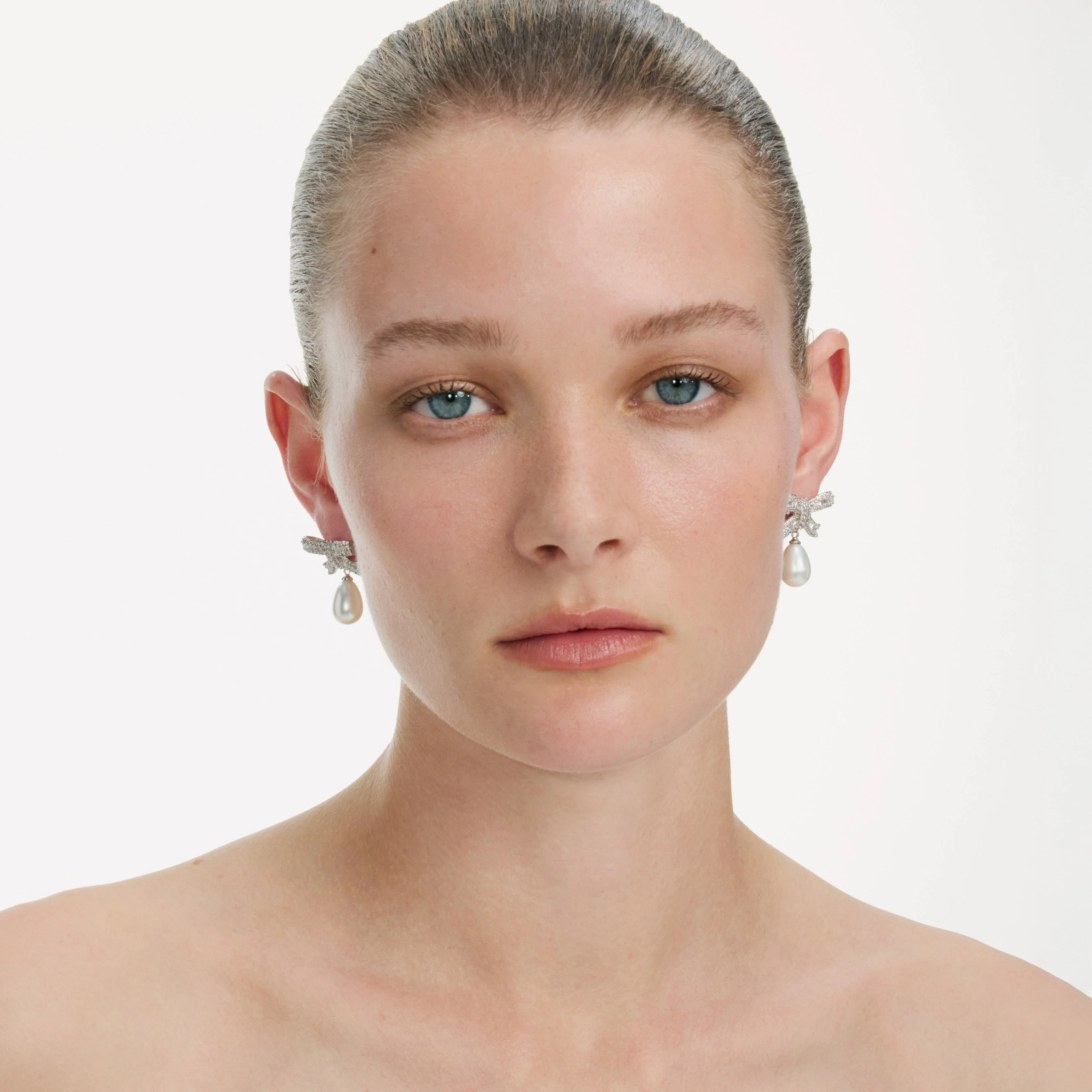 Crystal Bow Pearl Droplet Earrings - Image 4
