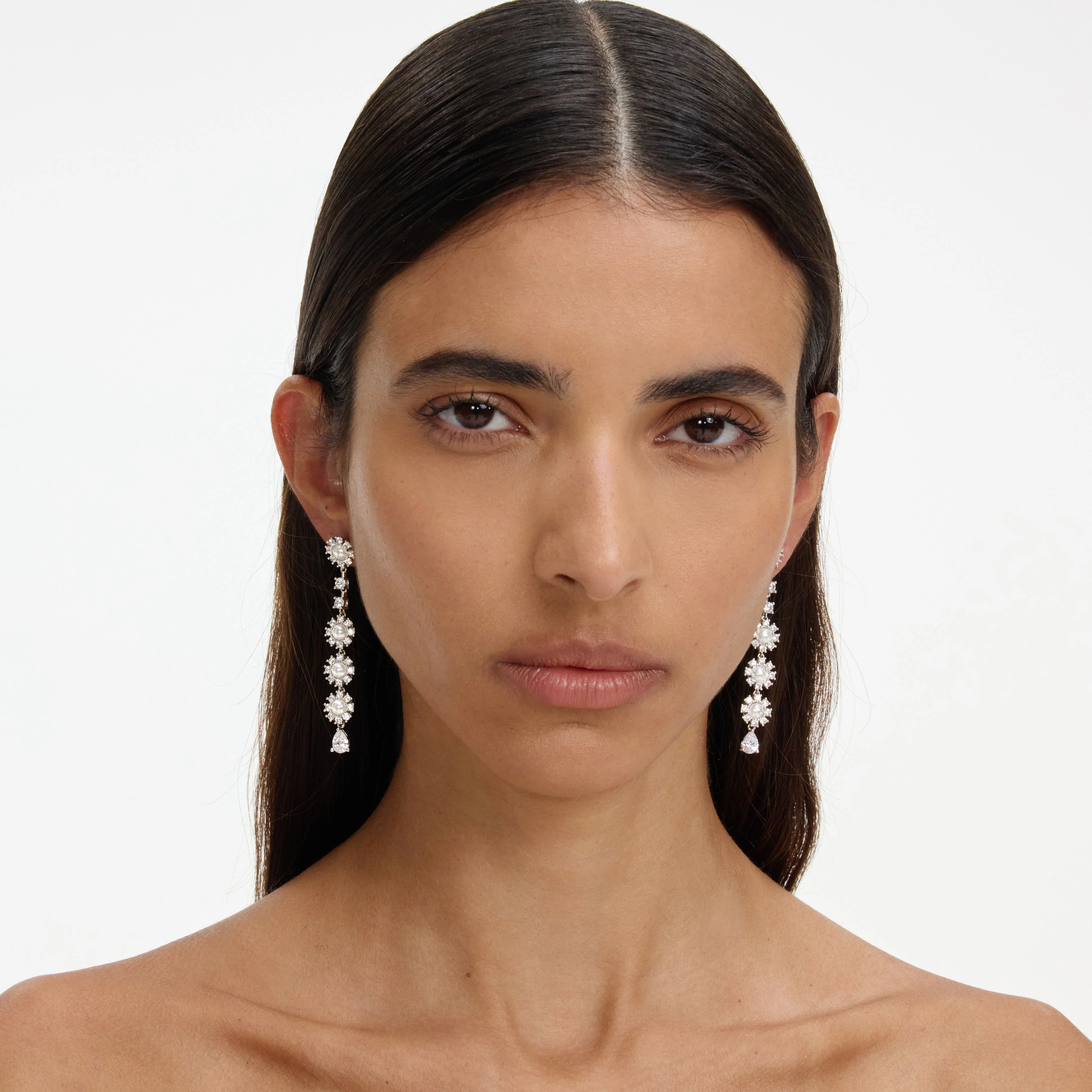 Crystal Pearl Tiered Drop Earrings - Image 4