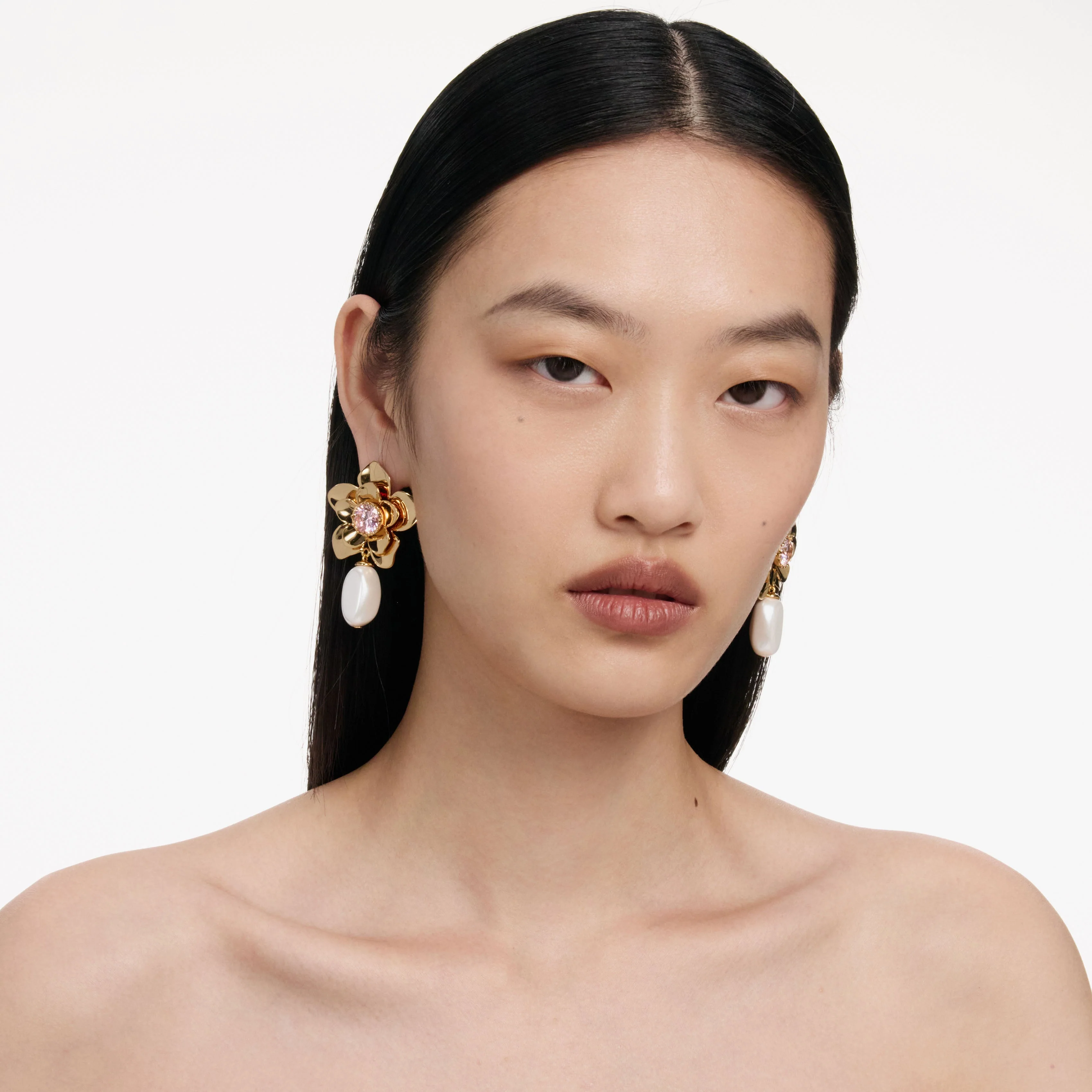 Gold Flower Pink Crystal Earrings - Image 4