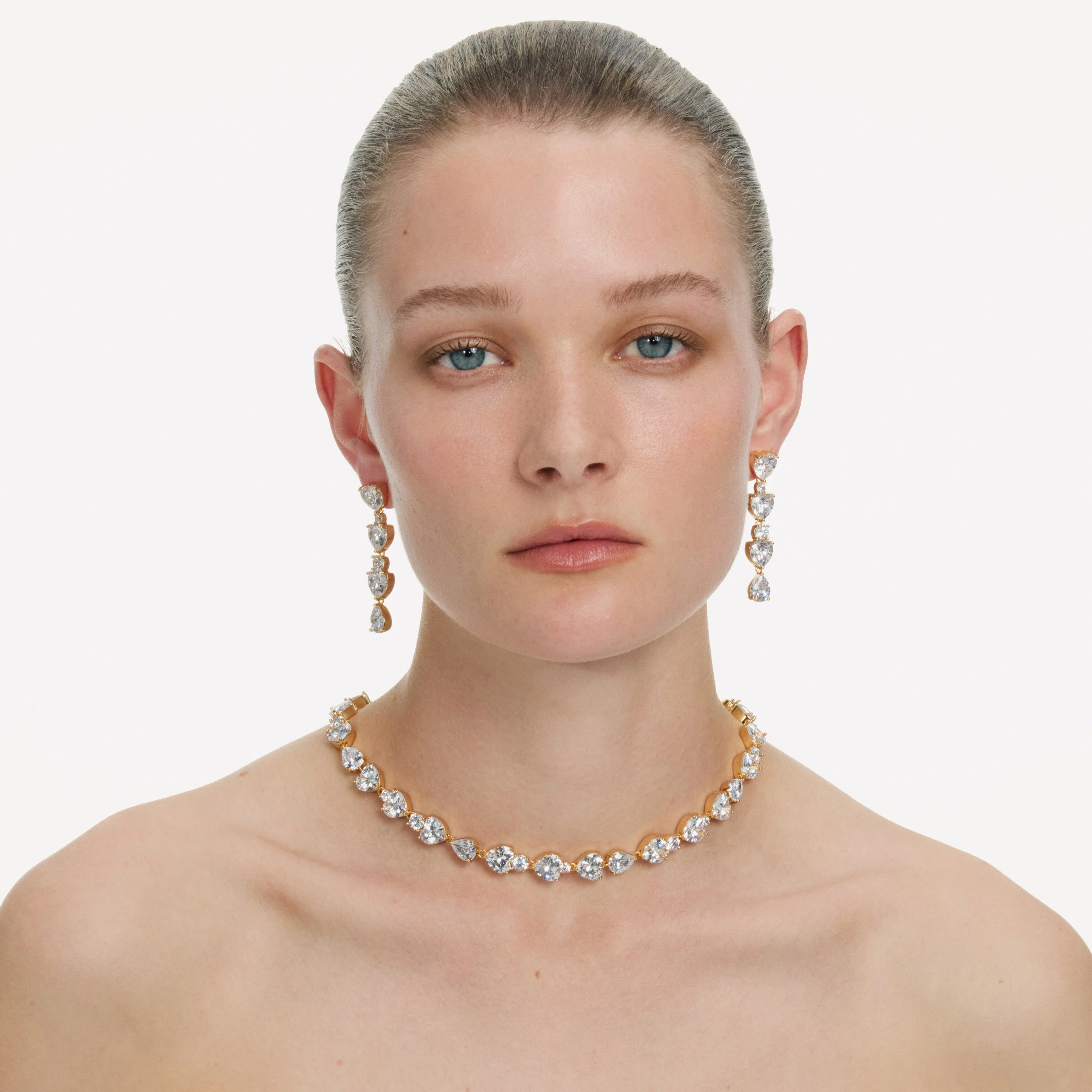 Gold Heart Crystal Necklace - Image 2