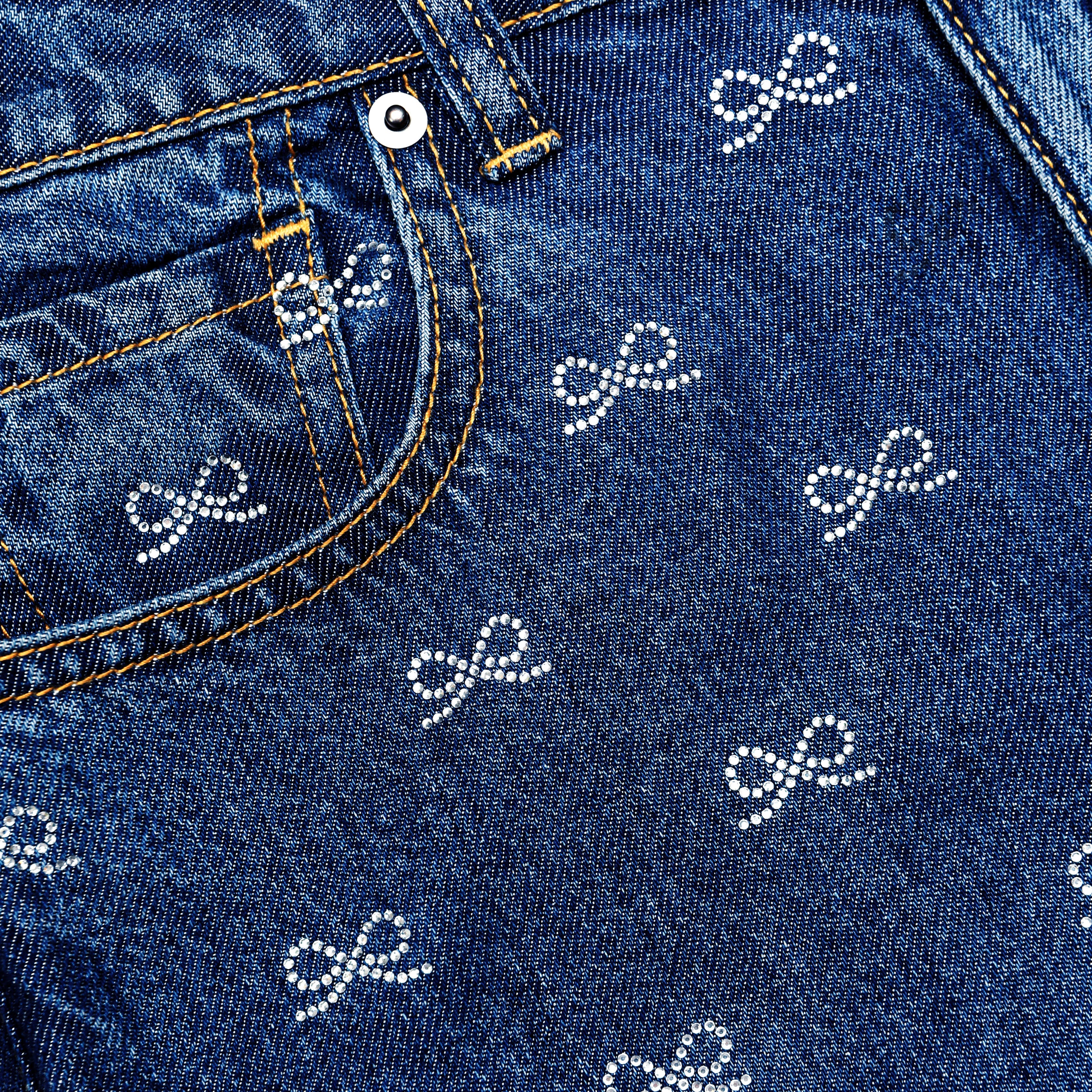 Lightweight Bow Embellished Jeans - Image 5