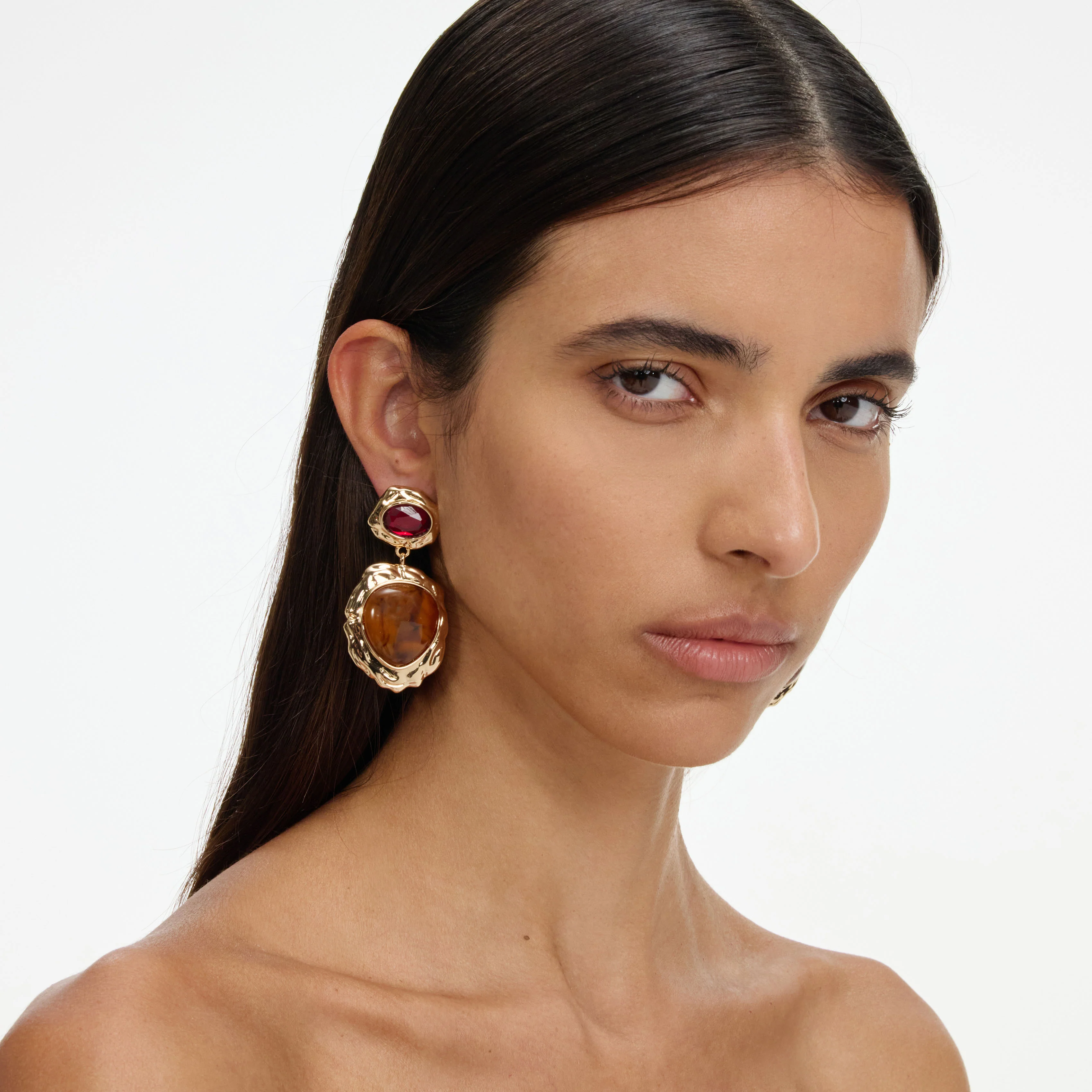 Mottled Gold Multi Tiered Earrings - Image 2