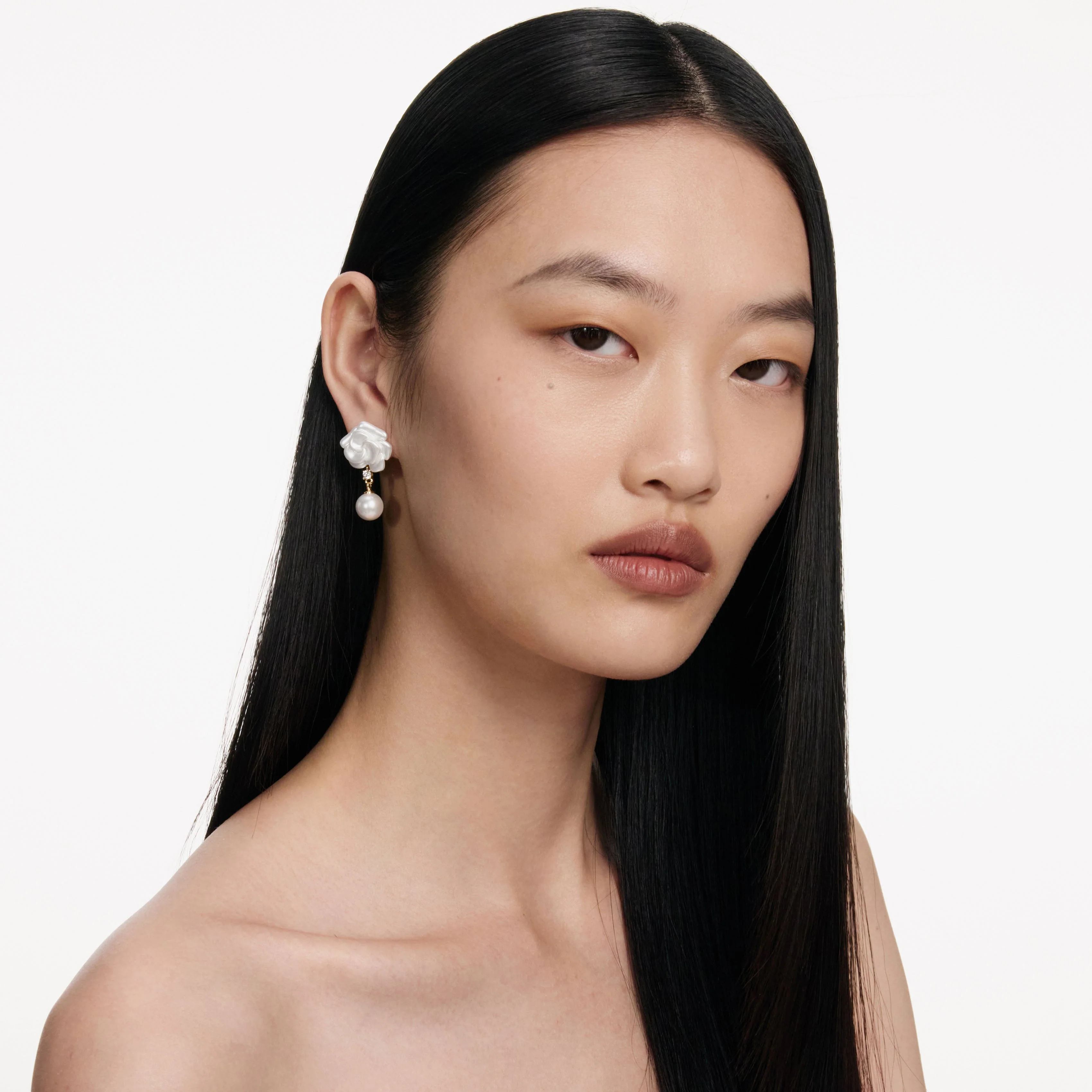 Pearl Flower Earrings - Image 2